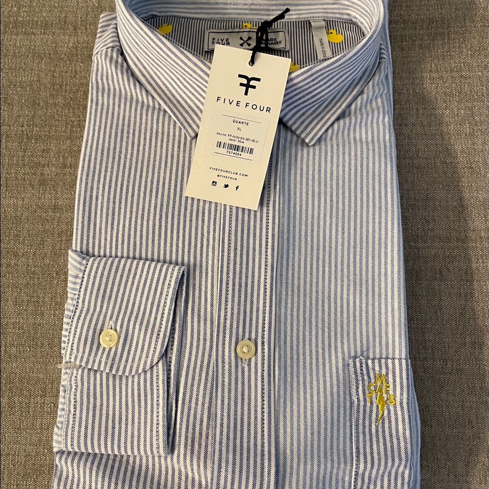 NWT Men’s button down size XL